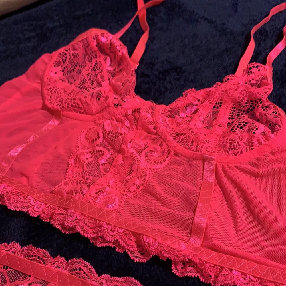 Hot Lace set - Picture 4 of 4